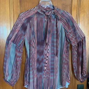 Lysse long multi-colored top with bishop sleeves and collar side tied bow